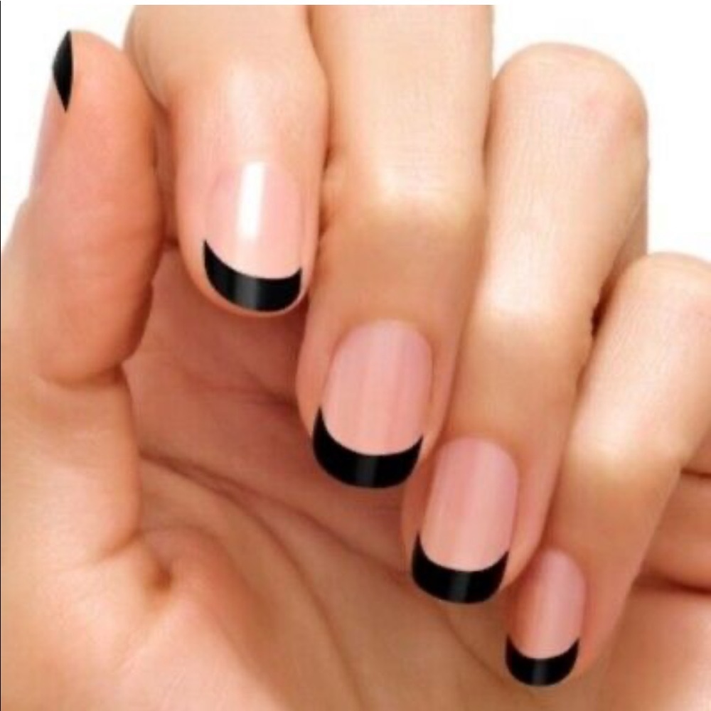 *Retired* Color Street: Gotham Night | Black French Tips Manicure Goth Classic - Picture 10 of 12